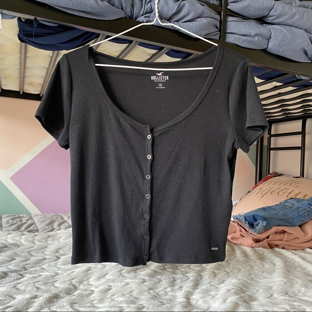 button up hollister shirt